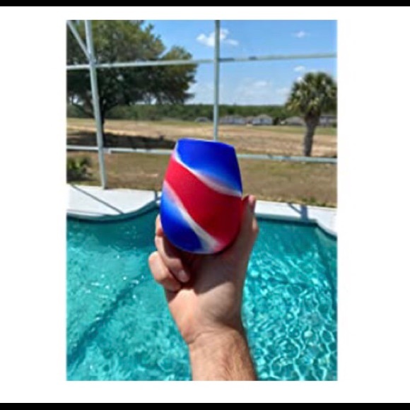 Silicone swirls wine glasses - Picture 2 of 4